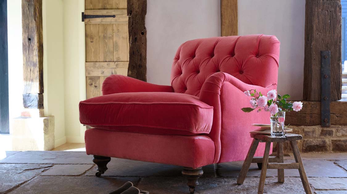 5 Reasons to Opt for a Chesterfield Sofa: Timeless and Cozy