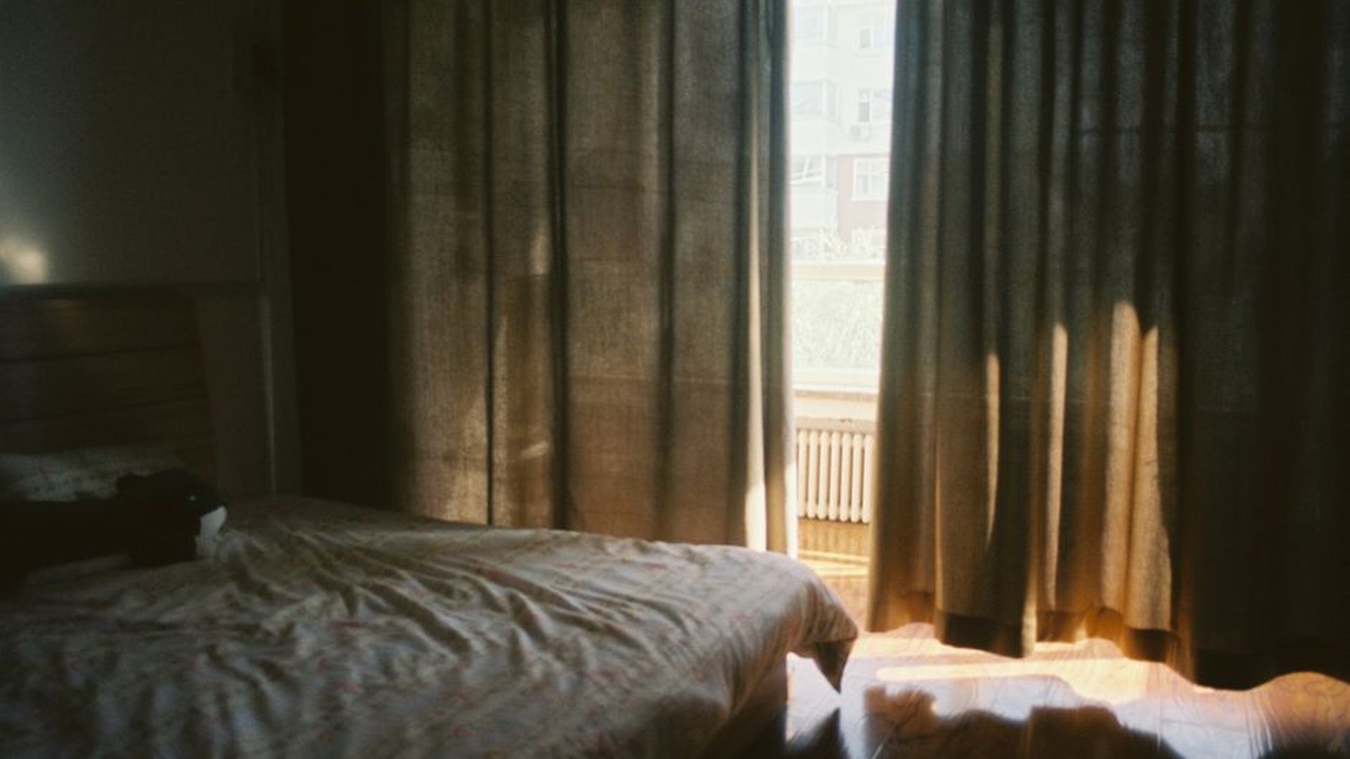 sunlight through window bedroom natural light curt